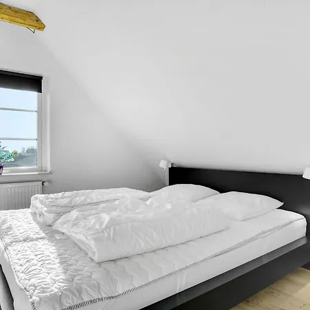 Gorgeous Home In Nysted With Wifi Сasa de vacaciones *