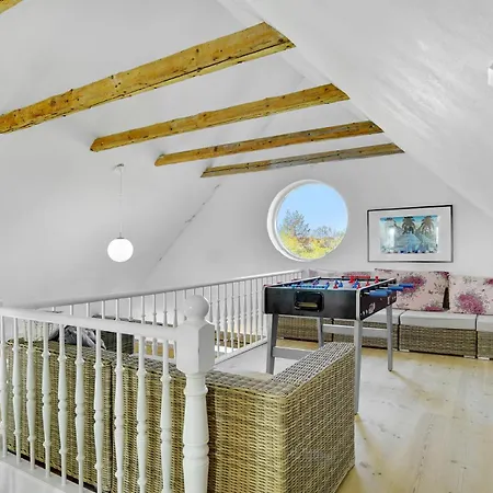 Сasa de vacaciones Gorgeous Home In Nysted With Wifi *