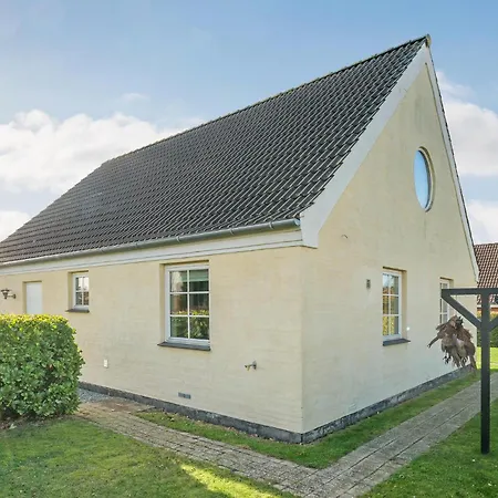 Gorgeous Home In Nysted With Wifi