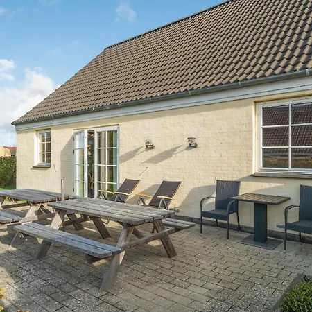 Gorgeous Home In Nysted With Wifi Сasa de vacaciones